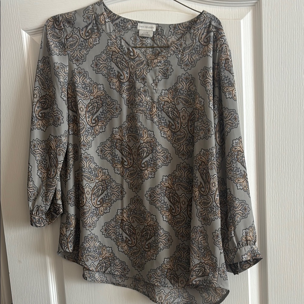 Van Heusen Gray Asymmetrical Flutter Sleeve Blouse